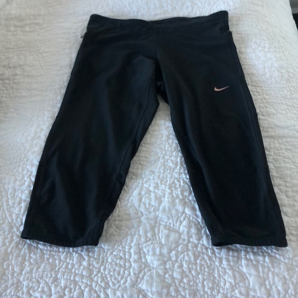 Nike Dri-Fit Capri Pant